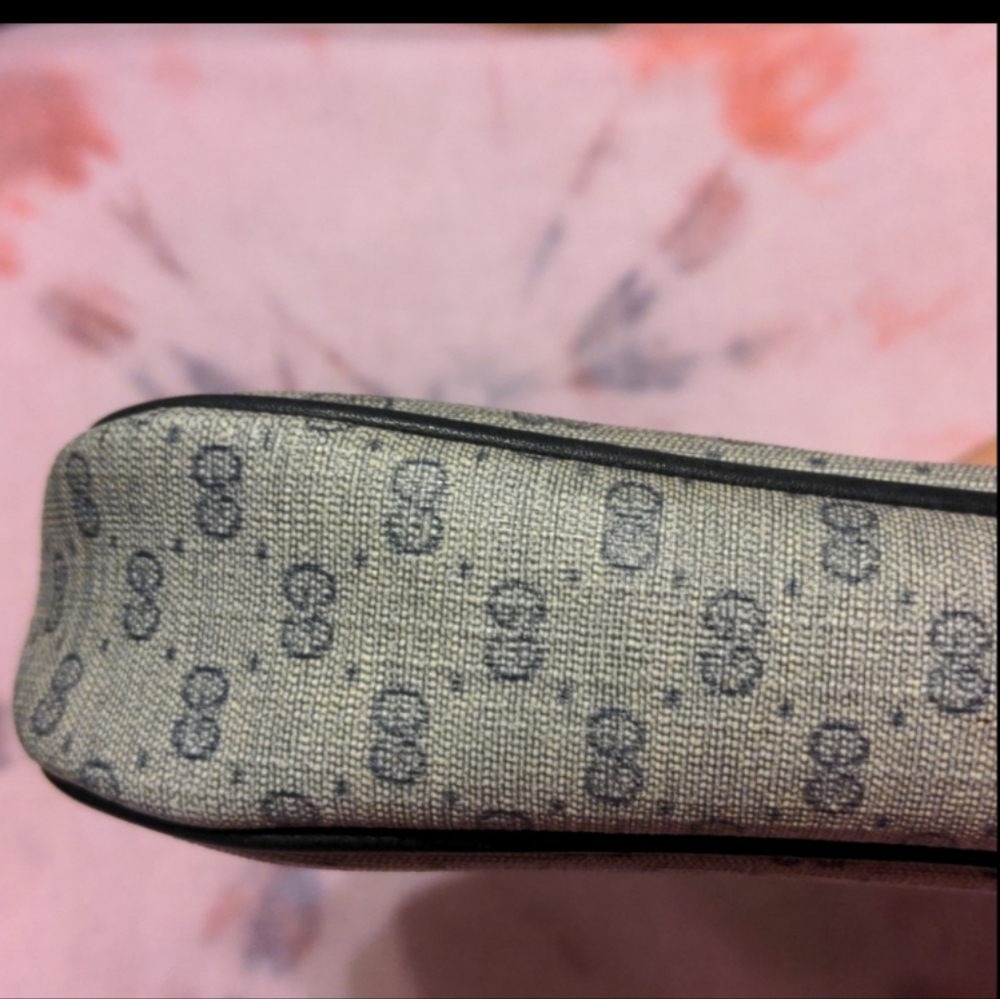 Gucci GG Monogram Blue Canvas Travel  Pouch Clutch /Cosmetic Bag. - Picture 3 of 12